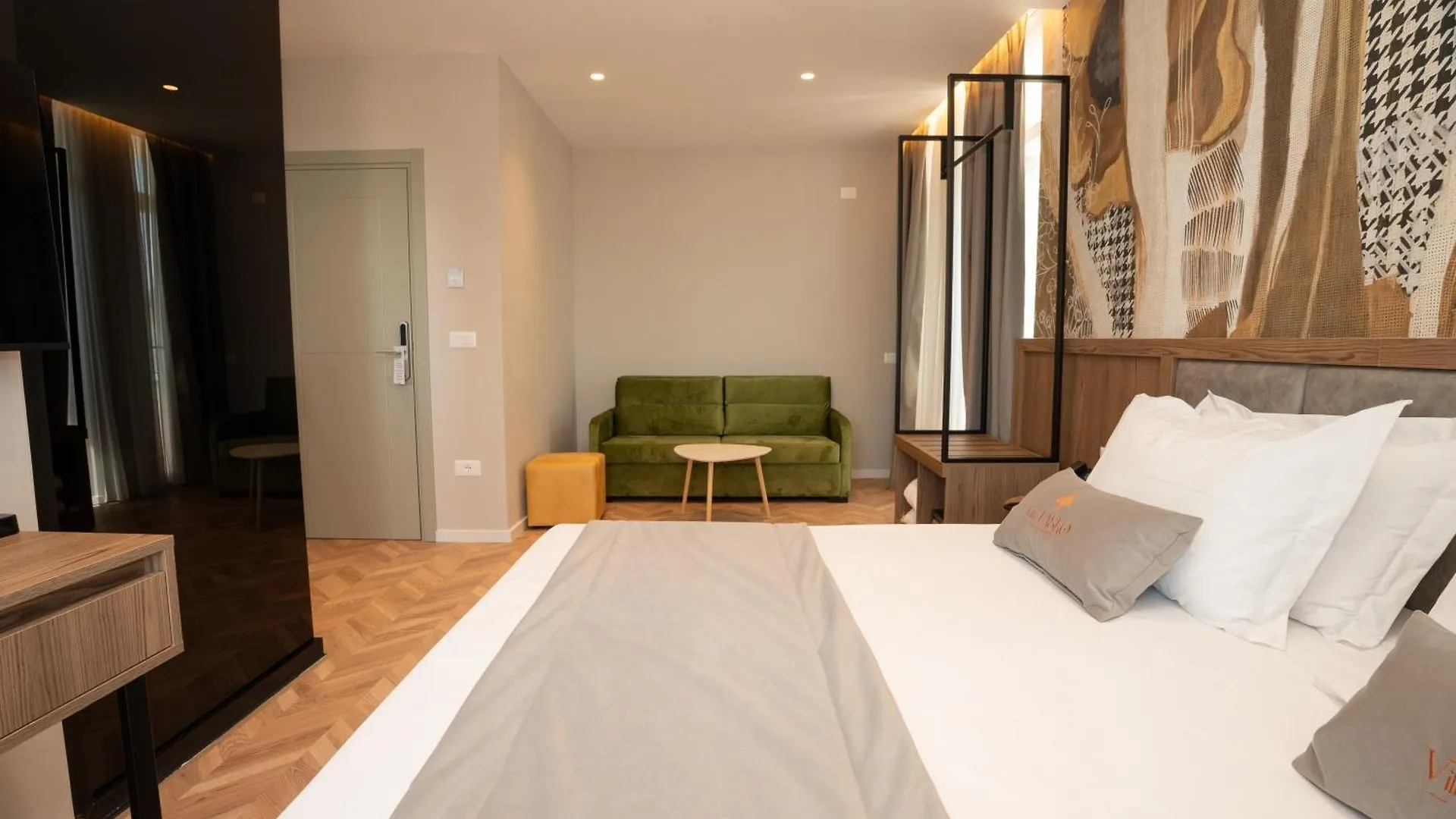 Vila Lasko Hotel Golem